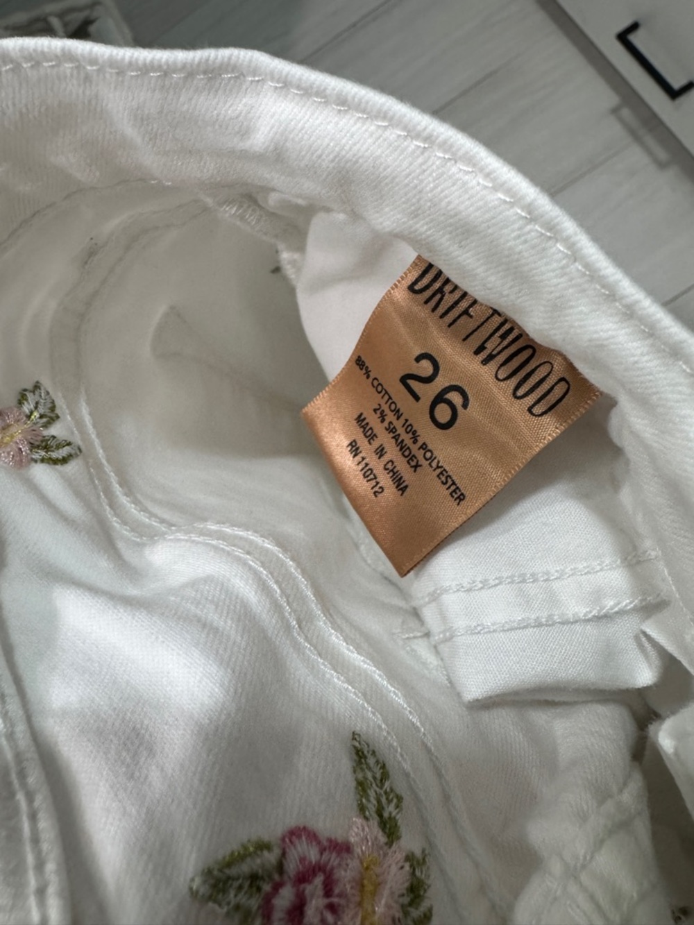 DRIFTWOOD White Straight-Leg Jeans with Tiny Rose Embroidery - Picture 3 of 4
